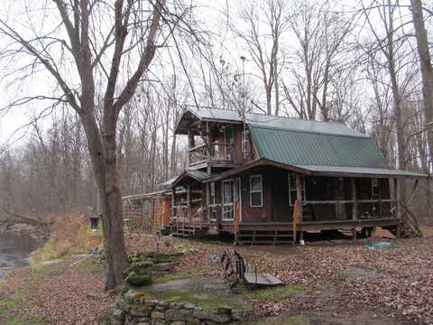 105 Hamilton River Rd/Prvt, DeKalb Junction, NY 13630