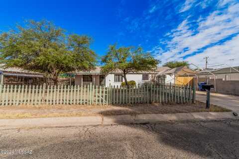 4833 E Eastland Street, Tucson, AZ 85711