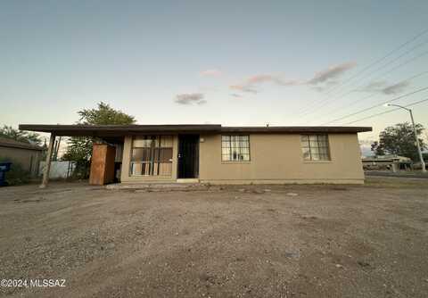 2025 S Montezuma Avenue, Tucson, AZ 85711