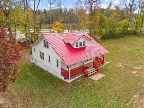 2712 Pindals Road, Greensboro, NC 27405