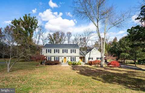 8 KEATS ROAD, POTTERSVILLE, NJ 07979