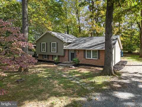 88 SHADY OAK LANE, KEARNEYSVILLE, WV 25430