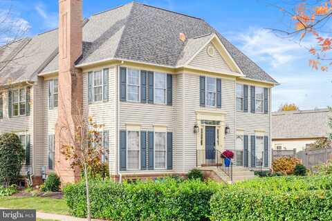 2204 GARDEN LANE, FREDERICK, MD 21701