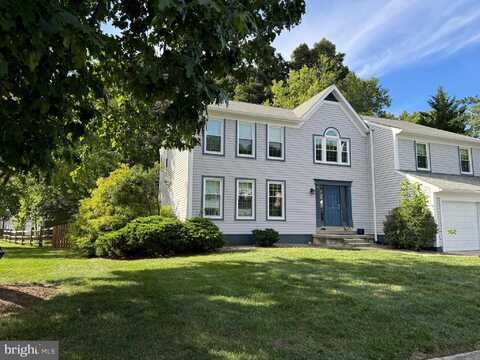 2 HAMPTON COURT, ANNAPOLIS, MD 21403