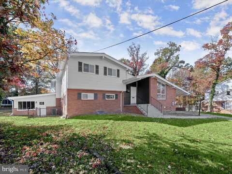 7209 MARTINS COURT, LANHAM, MD 20706