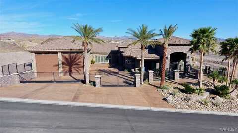 2930 Sinyala Canyon Dr, Bullhead City, AZ 86429