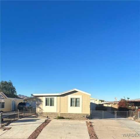 855 Glen Drive, Bullhead City, AZ 86442