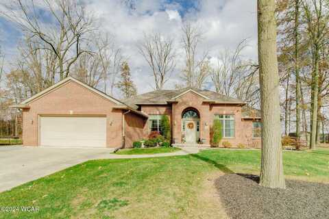 160 Caribou Circle, Lima, OH 45806