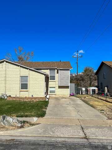 772 W 4375 S, Riverdale, UT 84405