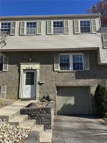 208 Pheasant Cv, Strabane, PA 15317