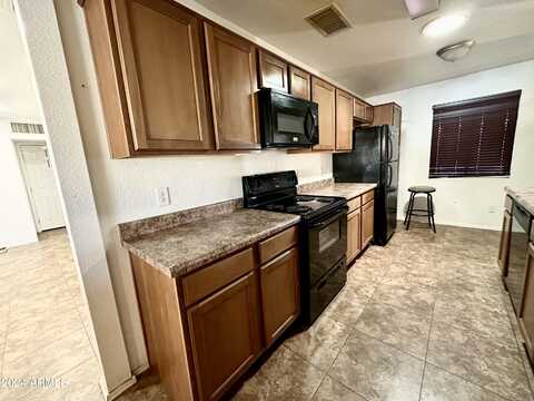 1753 E PECAN Road, Phoenix, AZ 85040