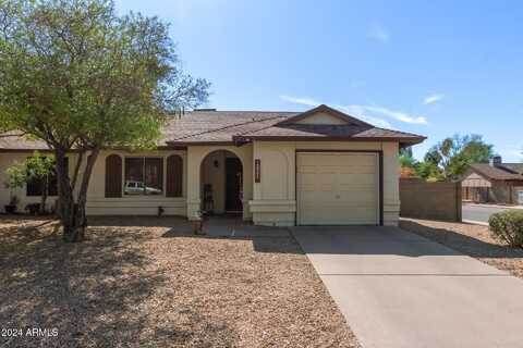 5531 W BUFFALO Street, Chandler, AZ 85226