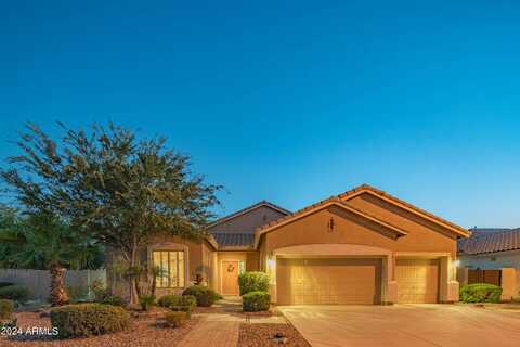 6738 S RACHAEL Way, Gilbert, AZ 85298