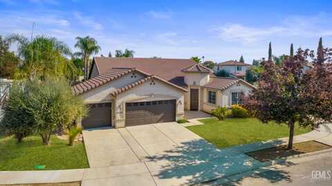 2106 Albarino Court, Tulare, CA 93274