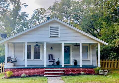 407 N White Avenue, Bay Minette, AL 36507