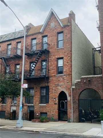 6714 8th Avenue, Brooklyn, NY 11220