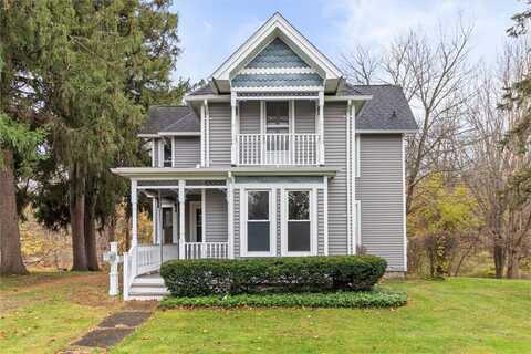 5 Willard Avenue, Phelps, NY 14532