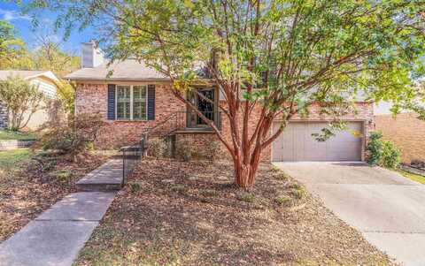 15 Misty Ct, Little Rock, AR 72227