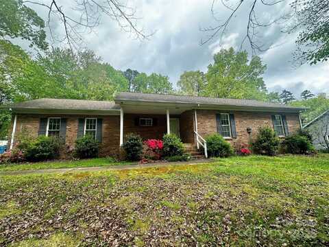 1507 Springhaven Circle, Albemarle, NC 28001