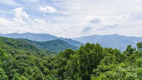 35 Twisted Trail, Waynesville, NC 28786