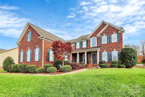 16404 Grassy Creek Drive, Huntersville, NC 28078