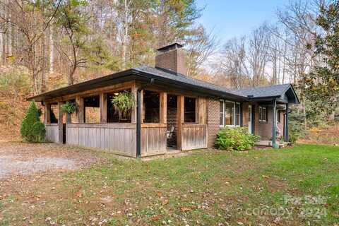 1521 Terrys Gap Road, Hendersonville, NC 28792