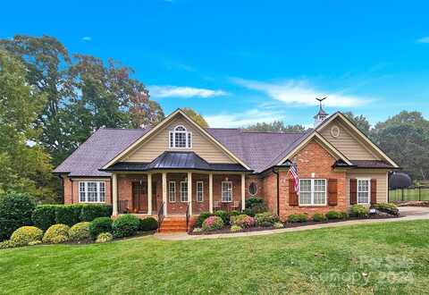 143 Mandarin Drive, Mooresville, NC 28117