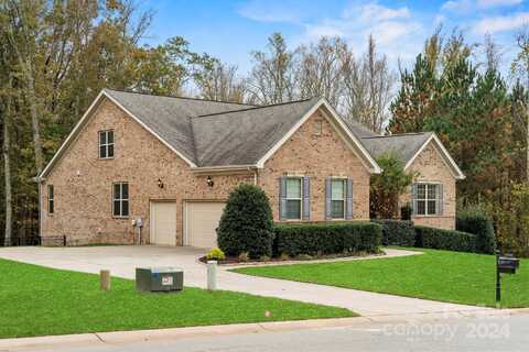 1056 Lake Forest Drive, Weddington, NC 28104