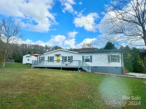 29 Little Hungry Road, Hendersonville, NC 28792