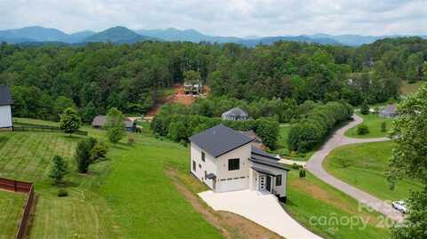 52 Temujin Drive, Leicester, NC 28748