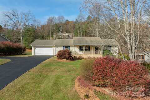 4088 Turnpike Road, Horse Shoe, NC 28742