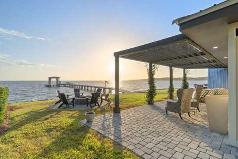 7423/7433 State Highway 20, Freeport, FL 32439