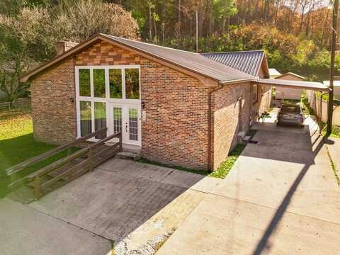 144 Middle Branch Road, McDowell, KY 41647