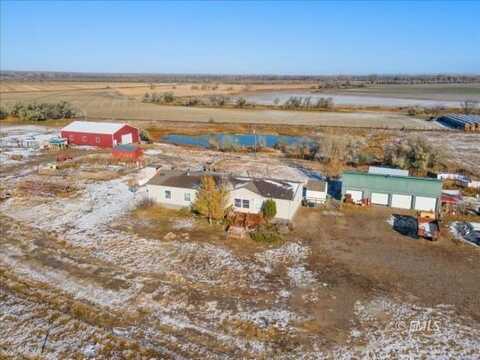 227 VALLEY FRONTAGE Rd, Hysham, MT 59038