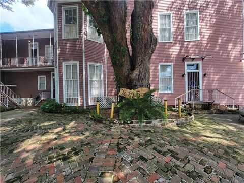 2213 BRAINARD Street, New Orleans, LA 70113