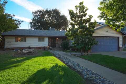 1041 Golden Gate Avenue, Dos Palos, CA 93620