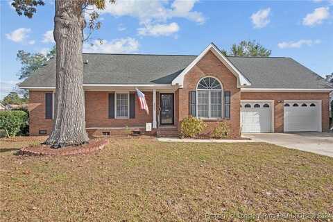 2925 Coachway Drive, Fayetteville, NC 28306