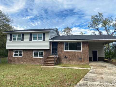 1102 Carloway Place, Fayetteville, NC 28304