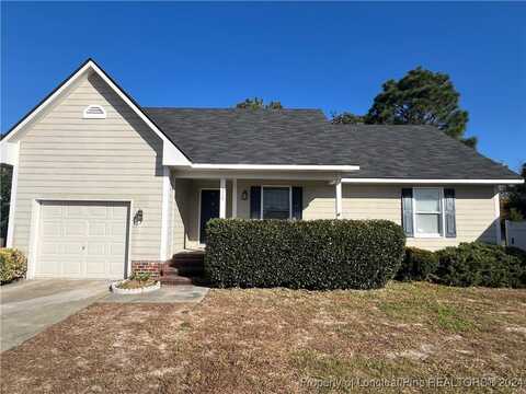 3330 Crosswinds Drive, Hope Mills, NC 28348