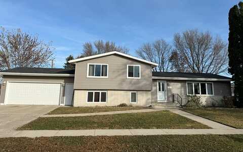 1333 Collins St, Webster City, IA 50595