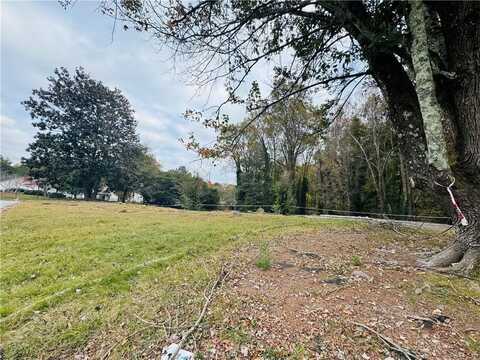 3986 Spalding Land, Atlanta, GA 30350