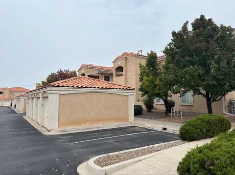 6800 VISTA DEL NORTE Drive NE, Albuquerque, NM 87113