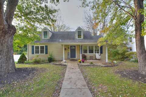 607 S MAGNOLIA AVE, WAYNESBORO, VA 22980