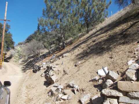 Calle Rosalito, Green Valley, CA 91350