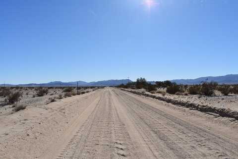 Shadow Mountain Rd & Finery, Twentynine Palms, CA 92277