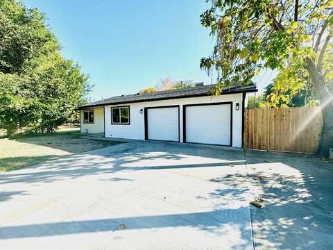 829 Santa Clara Avenue, Grand Junction, CO 81503