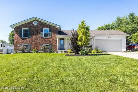 291 Clearbrook Dr, Shepherdsville, KY 40165