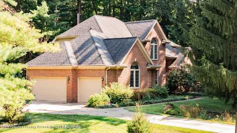 4710 Wellington Drive, Okemos, MI 48864