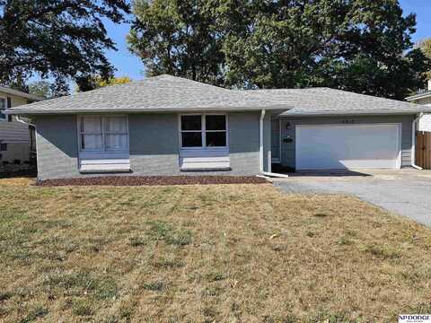 4910 S 90 Street, Omaha, NE 68127