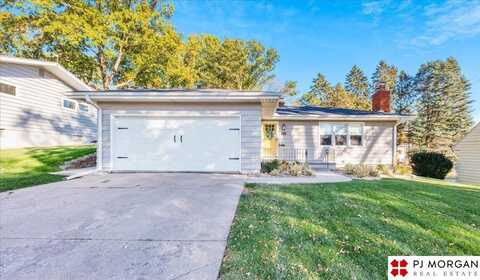 2607 S 49th Street, Omaha, NE 68106